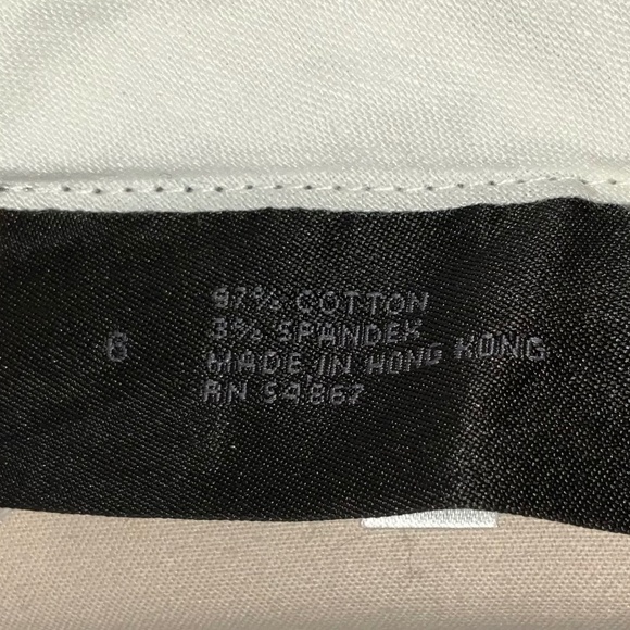 Express Editor Beige Capris Size 6 - Picture 7 of 11